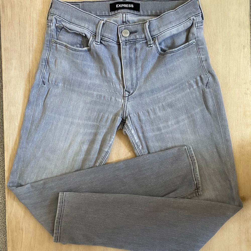 EXPRESS Mid Rise Skinny Jeans - Picture 4 of 15